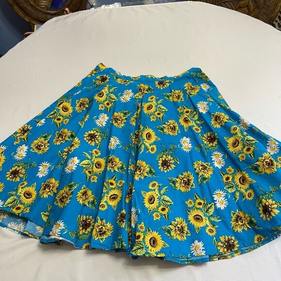 Hell Bunny Dresses & Skirts - Hell Bunny Vixen Blue Sunflower Retro Pin Up Swing Skirt Size XL